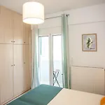 Sunflower By The Sea Apartman *